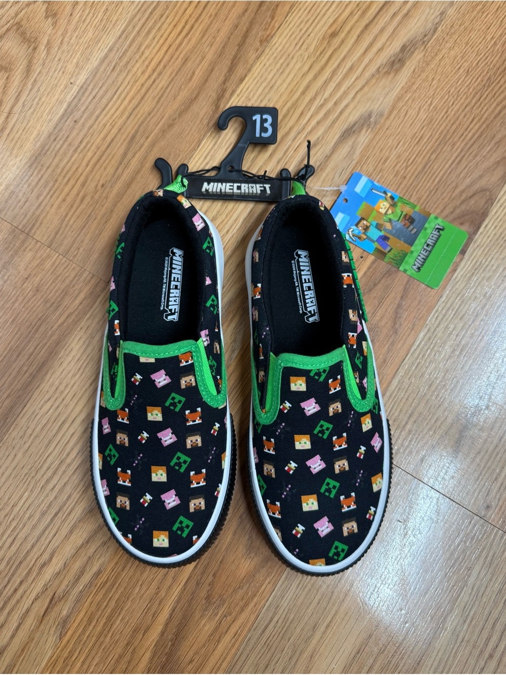 Minecraft Kids Casual Slip-On Canvas Sneakers Black Green Size 13 NWT